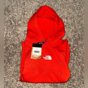 NWT The North Face Bright Red Pullover